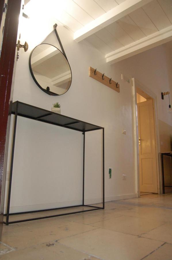 Dimora Ateneo - Nel Centro Della Citta Bari Exterior foto